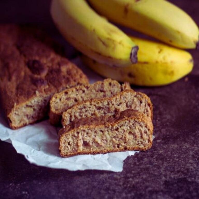 Bolo vegano de banana sem açúcar
